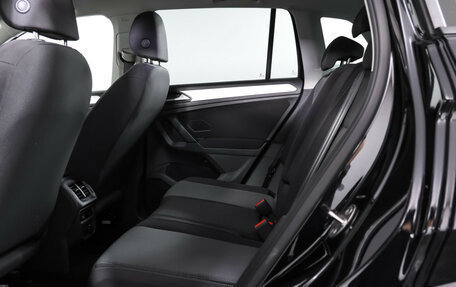 Volkswagen Tiguan II, 2020 год, 2 999 000 рублей, 12 фотография