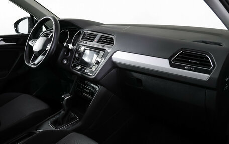 Volkswagen Tiguan II, 2020 год, 2 999 000 рублей, 11 фотография