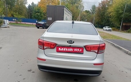 KIA Rio III рестайлинг, 2017 год, 920 000 рублей, 1 фотография