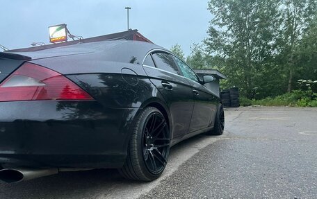 Mercedes-Benz CLS, 2005 год, 950 000 рублей, 3 фотография