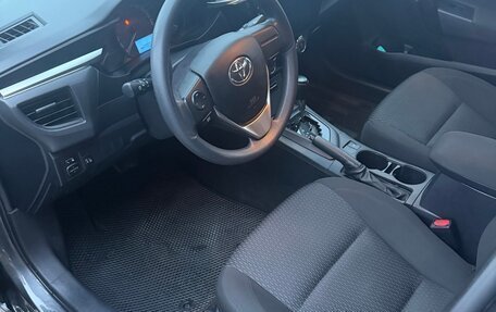 Toyota Corolla, 2015 год, 1 390 000 рублей, 9 фотография