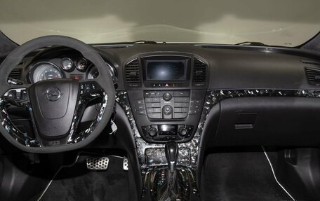 Opel Insignia OPC I рестайлинг, 2011 год, 1 180 000 рублей, 7 фотография