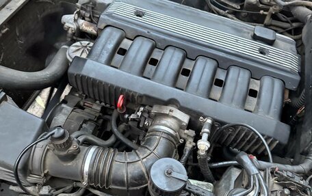 BMW 5 серия, 1992 год, 450 000 рублей, 11 фотография