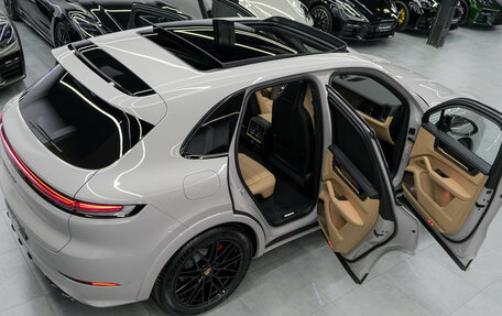 Porsche Cayenne III, 2025 год, 25 996 000 рублей, 7 фотография