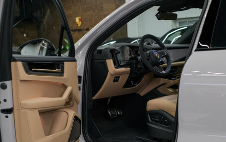 Porsche Cayenne III, 2025 год, 25 996 000 рублей, 15 фотография