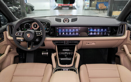 Porsche Cayenne III, 2025 год, 25 996 000 рублей, 28 фотография