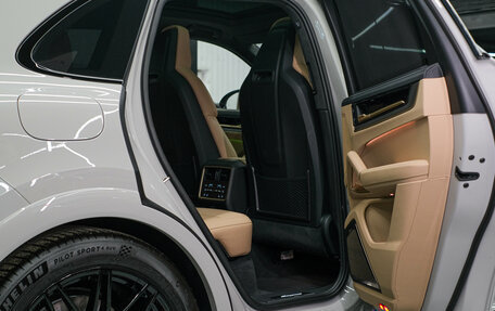 Porsche Cayenne III, 2025 год, 25 996 000 рублей, 29 фотография