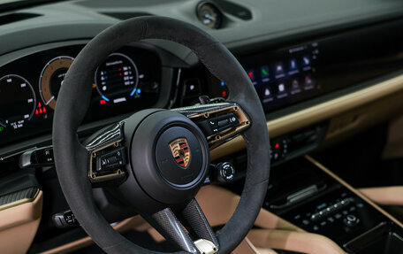 Porsche Cayenne III, 2025 год, 25 996 000 рублей, 25 фотография