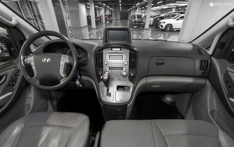 Hyundai Grand Starex Grand Starex I рестайлинг 2, 2013 год, 1 990 000 рублей, 8 фотография