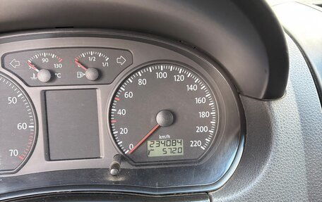 Volkswagen Polo IV рестайлинг, 2007 год, 530 000 рублей, 11 фотография