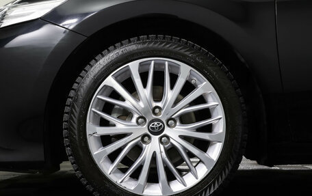 Toyota Camry, 2019 год, 3 049 000 рублей, 23 фотография