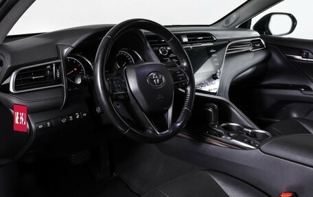 Toyota Camry, 2019 год, 3 049 000 рублей, 15 фотография