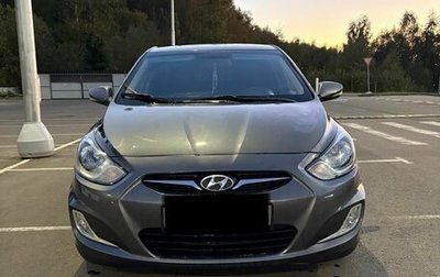 Hyundai Solaris II рестайлинг, 2012 год, 750 000 рублей, 1 фотография