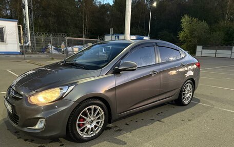 Hyundai Solaris II рестайлинг, 2012 год, 750 000 рублей, 8 фотография