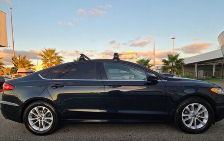 Ford Fusion (North America) II, 2020 год, 1 900 000 рублей, 1 фотография