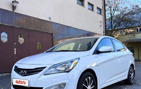 Hyundai Solaris II рестайлинг, 2014 год, 1 080 000 рублей, 2 фотография