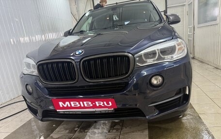 BMW X5, 2018 год, 3 000 000 рублей, 4 фотография