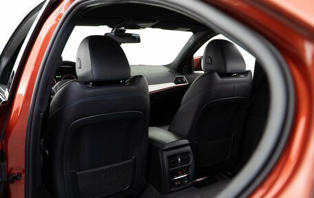 BMW 3 серия, 2019 год, 3 855 077 рублей, 11 фотография