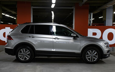 Volkswagen Tiguan II, 2019 год, 2 349 000 рублей, 4 фотография