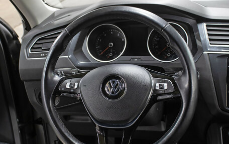 Volkswagen Tiguan II, 2019 год, 2 349 000 рублей, 16 фотография