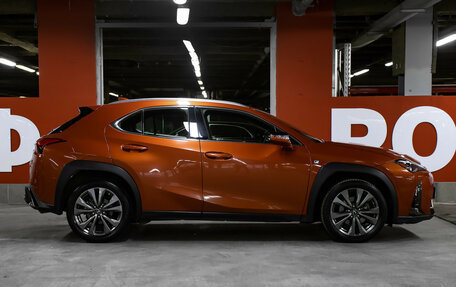 Lexus UX I, 2018 год, 2 898 000 рублей, 4 фотография