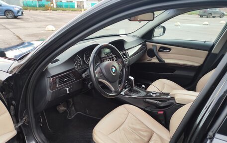 BMW 3 серия, 2011 год, 850 000 рублей, 12 фотография