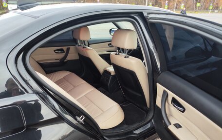 BMW 3 серия, 2011 год, 850 000 рублей, 15 фотография