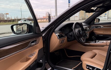 BMW 7 серия, 2016 год, 4 000 000 рублей, 9 фотография