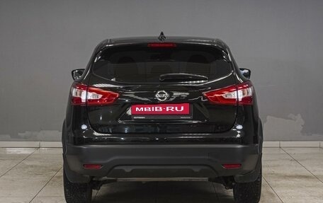 Nissan Qashqai, 2018 год, 1 799 000 рублей, 4 фотография