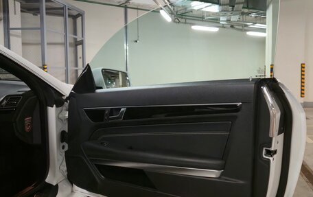 Mercedes-Benz E-Класс, 2013 год, 2 500 000 рублей, 16 фотография