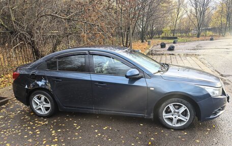 Chevrolet Cruze II, 2011 год, 580 000 рублей, 5 фотография