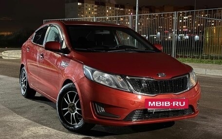 KIA Rio III рестайлинг, 2013 год, 750 000 рублей, 2 фотография