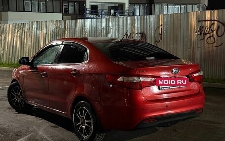 KIA Rio III рестайлинг, 2013 год, 750 000 рублей, 7 фотография