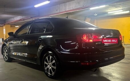 Volkswagen Jetta VI, 2013 год, 800 000 рублей, 5 фотография