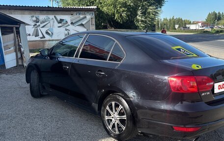 Volkswagen Jetta VI, 2013 год, 800 000 рублей, 11 фотография