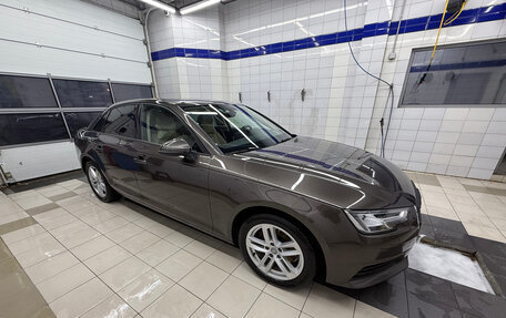 Audi A4, 2017 год, 2 500 000 рублей, 3 фотография