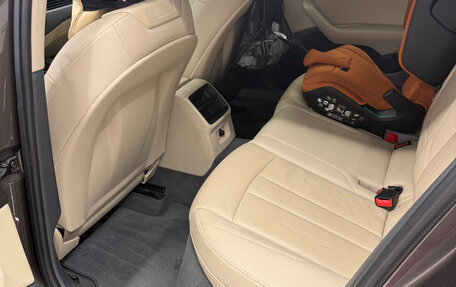 Audi A4, 2017 год, 2 500 000 рублей, 9 фотография