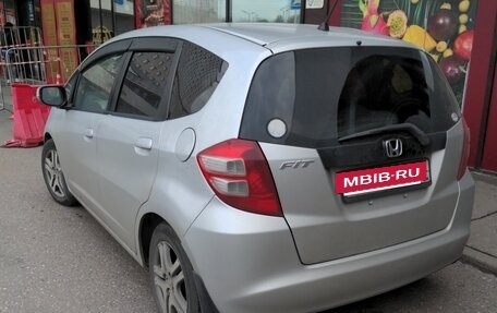 Honda Fit III, 2008 год, 450 000 рублей, 4 фотография