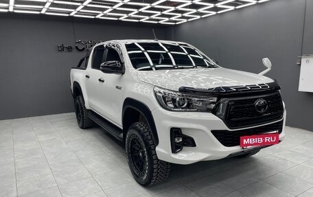 Toyota Hilux VIII, 2019 год, 3 900 000 рублей, 2 фотография
