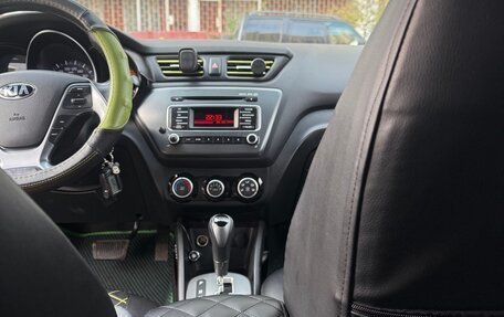 KIA Rio III рестайлинг, 2016 год, 800 000 рублей, 10 фотография