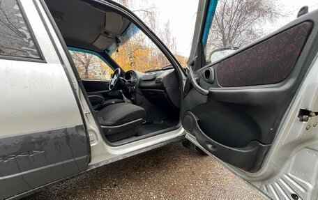 Chevrolet Niva I рестайлинг, 2006 год, 249 000 рублей, 9 фотография