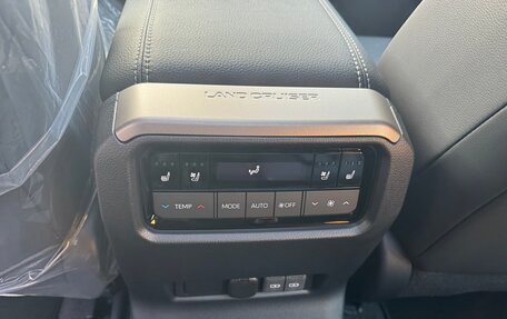 Toyota Land Cruiser Prado, 2025 год, 11 350 000 рублей, 13 фотография