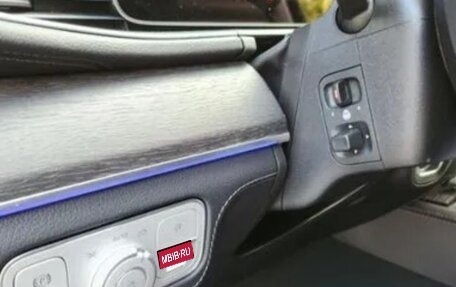 Mercedes-Benz GLE, 2025 год, 10 000 000 рублей, 12 фотография