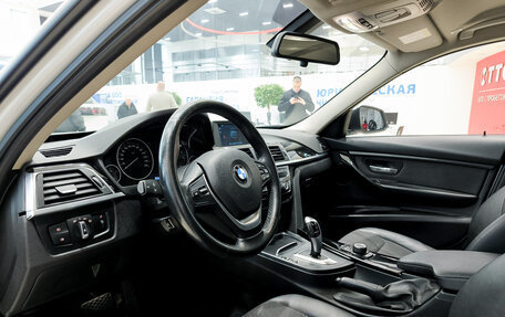 BMW 3 серия, 2018 год, 2 020 000 рублей, 16 фотография