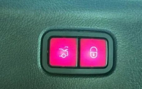 Mercedes-Benz S-Класс, 2024 год, 12 000 000 рублей, 18 фотография