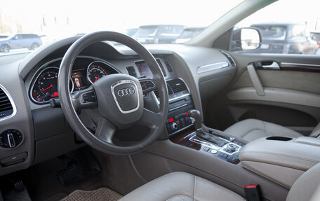 Audi Q7, 2011 год, 1 680 000 рублей, 25 фотография