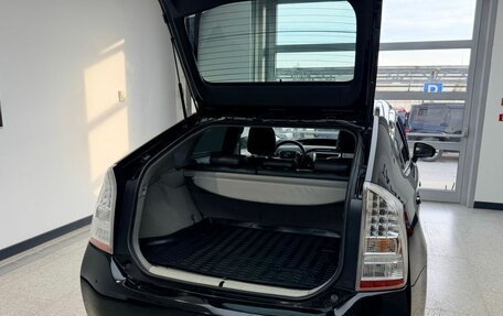 Toyota Prius, 2009 год, 1 100 000 рублей, 10 фотография