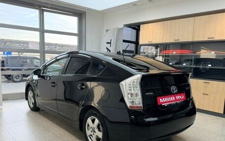 Toyota Prius, 2009 год, 1 100 000 рублей, 7 фотография