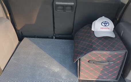 Toyota ISis I, 2007 год, 1 000 050 рублей, 8 фотография