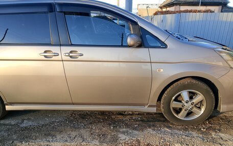 Toyota ISis I, 2007 год, 1 000 050 рублей, 3 фотография